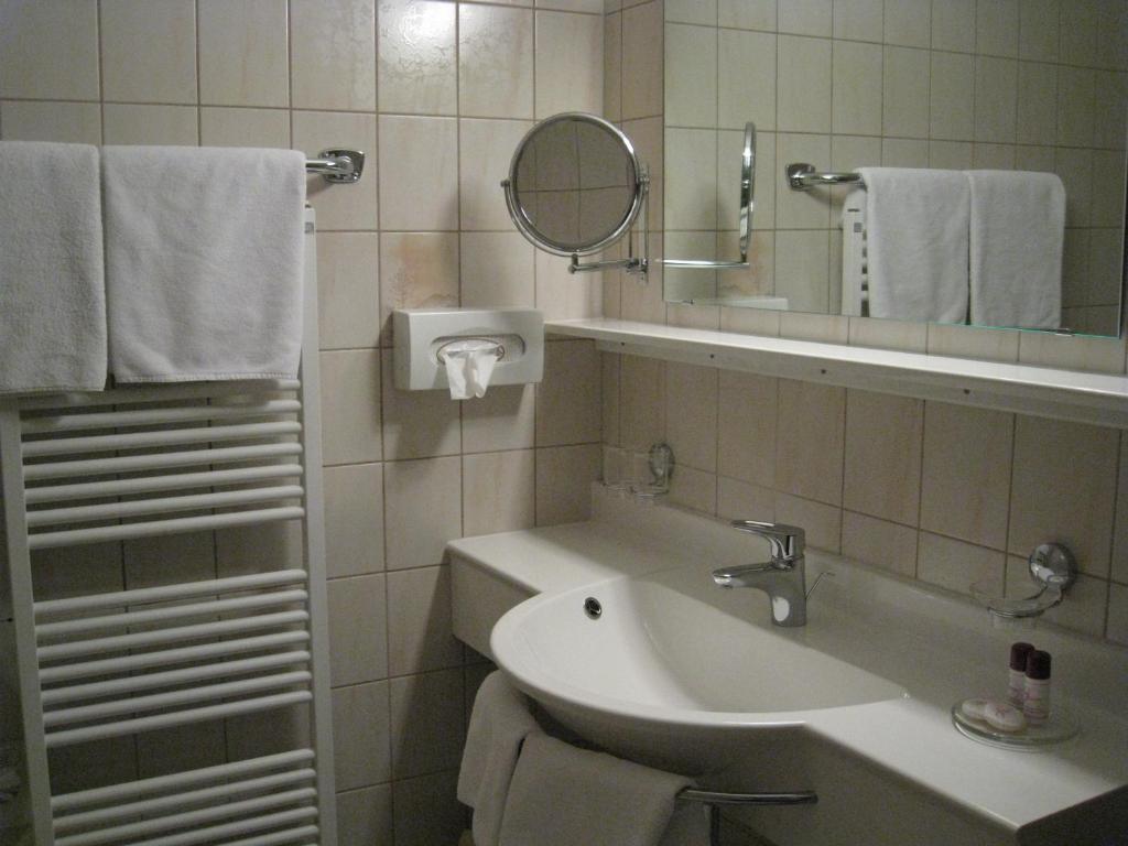 Apart Hotel Garni Strasser Zell am Ziller Quarto foto