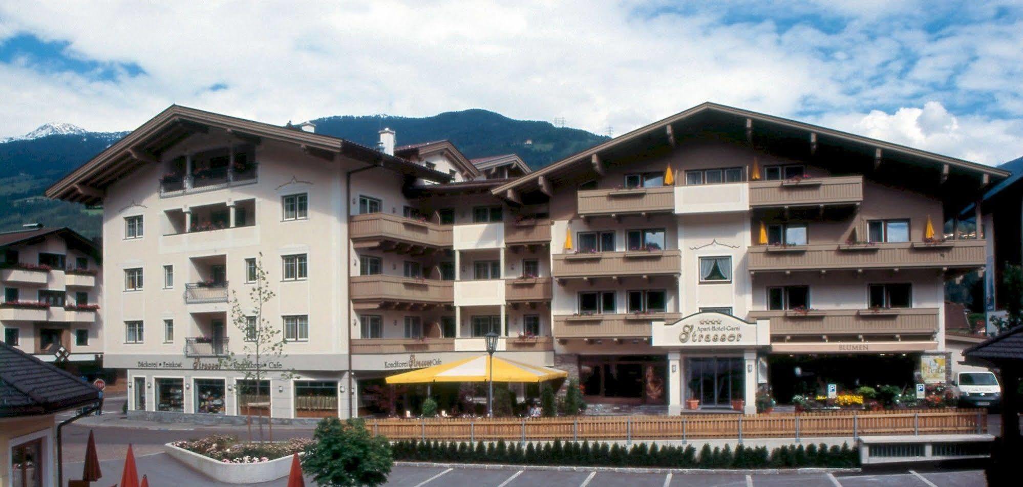 Apart Hotel Garni Strasser Zell am Ziller Exterior foto