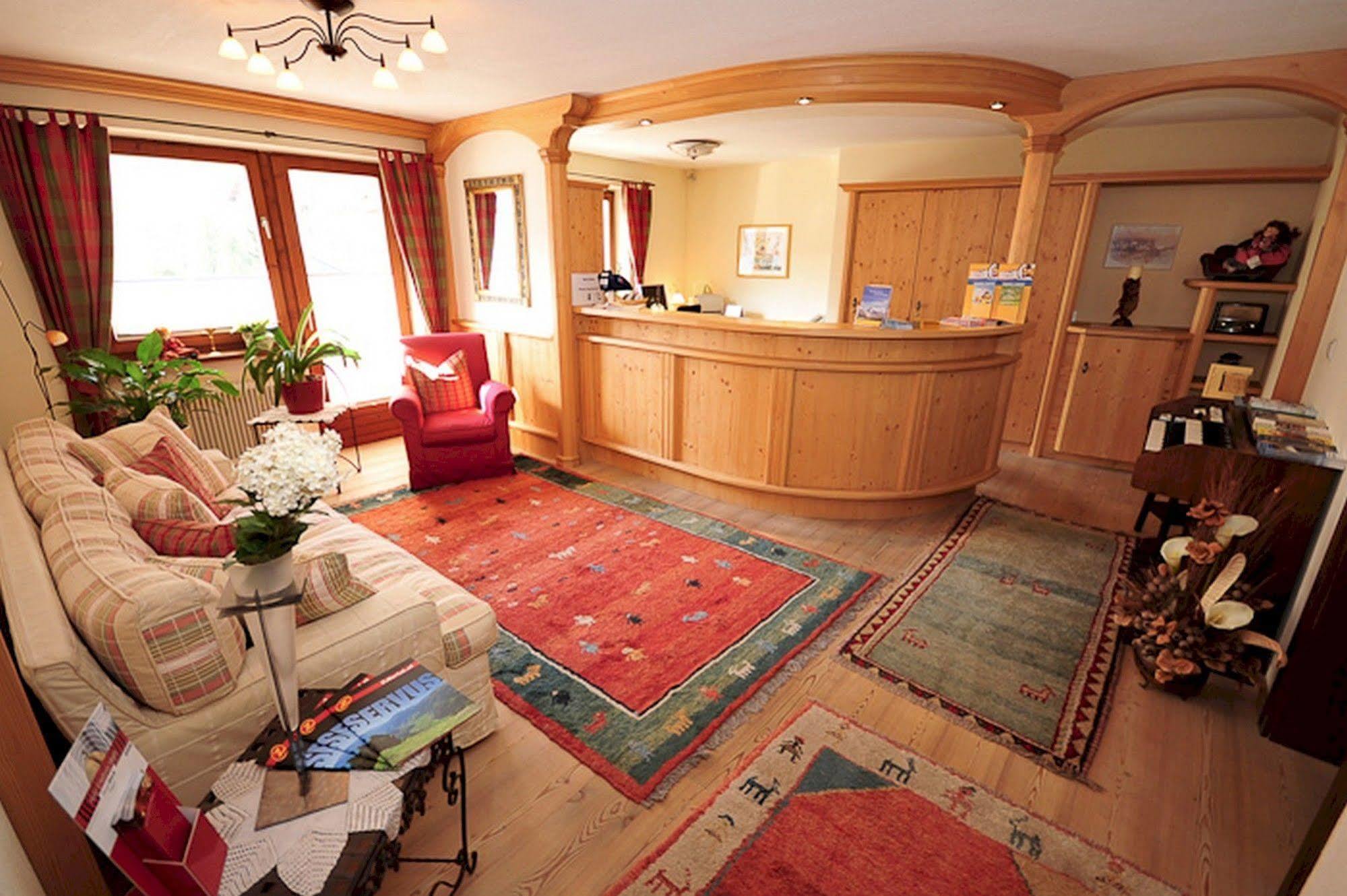 Apart Hotel Garni Strasser Zell am Ziller Exterior foto