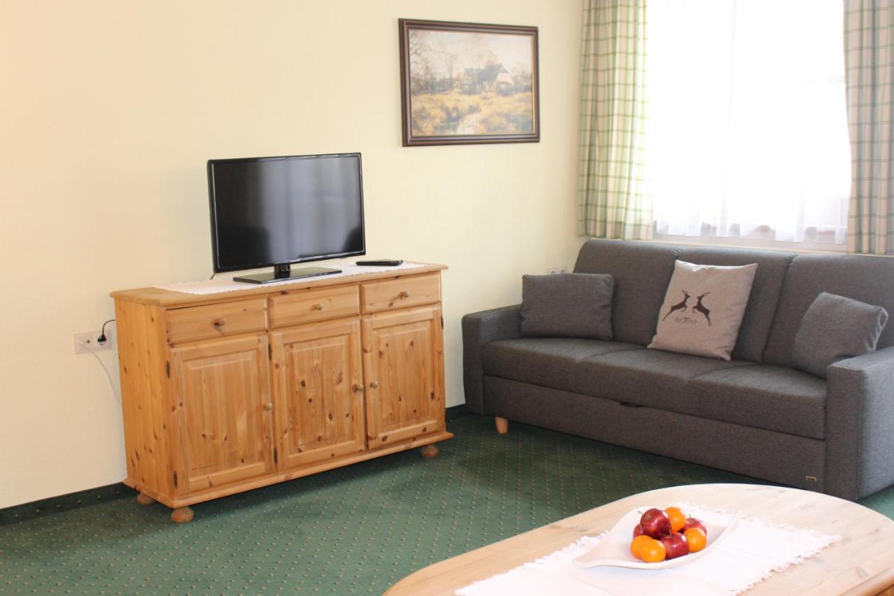 Apart Hotel Garni Strasser Zell am Ziller Exterior foto